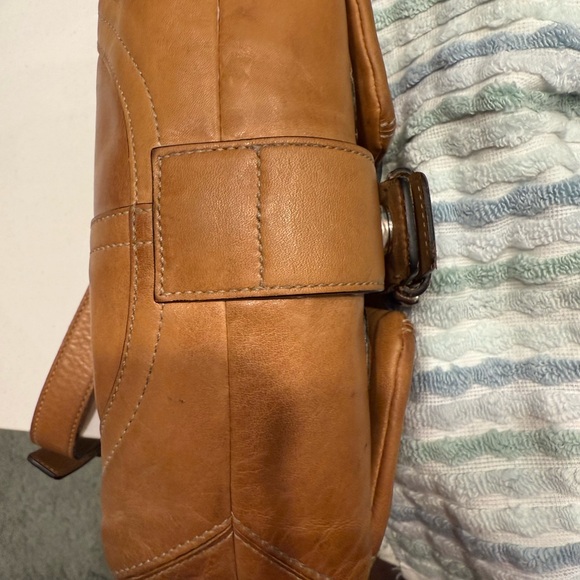 Coach crossbody - Picture 11 of 11